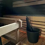 Lägenhet Modern & Stylish 2br With Sauna, Terrace And Free Private Parking Lahtis