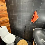 Modern & Stylish 2br With Sauna, Terrace And Free Private Parking Lahtis