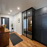 Modern & Stylish 2br With Sauna, Terrace And Free Private Parking Lägenhet *