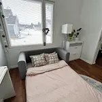 Lägenhet Modern & Stylish 2br With Sauna, Terrace And Free Private Parking Lahtis