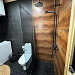 Lägenhet Modern & Stylish 2br With Sauna, Terrace And Free Private Parking *