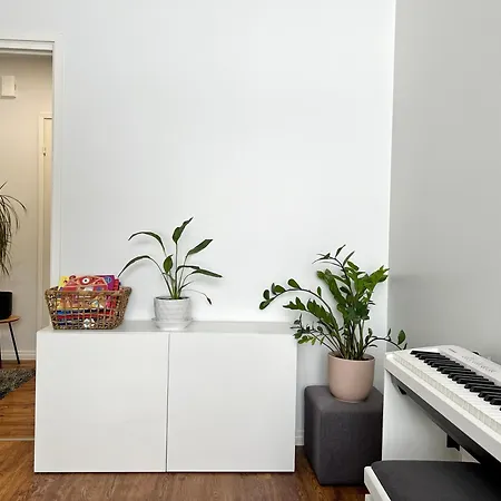 Lägenhet Modern & Stylish 2br With Sauna, Terrace And Free Private Parking *